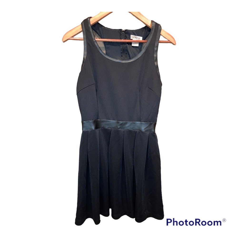 Women’s Arden B LBD